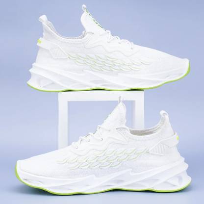 RapidBox Dynamite Lace-Up Sneakers For Men