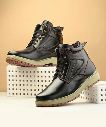 Roadster Mid ankle Boots For Men