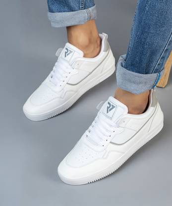 RUN SEVEN Casual Walking Sneakers For Men