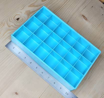 Luxuro Large Plastic Boxes With 18 Compartments Size 10.1/2x6.3/4x1.1/2 Storage Box