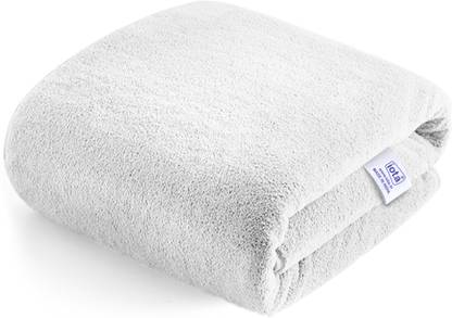 IOTA Microfiber 500 GSM Bath Towel