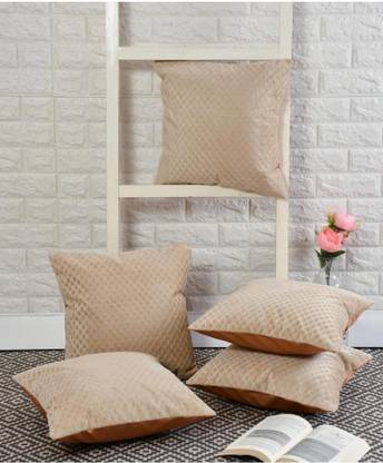 Decoworld Velvet Cushions Cover