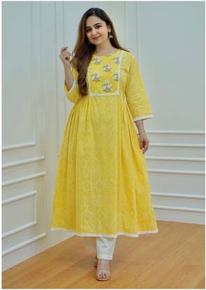 Women Kurta and Pant Set