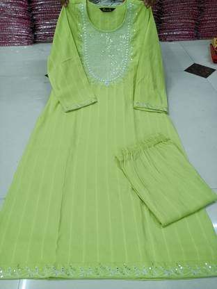 Women Kurta and Pant Set