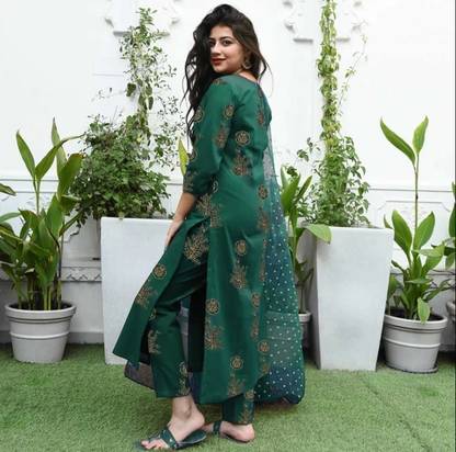 Women Kurta and Pant Set