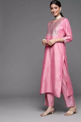 Sarai Jaipur Women Kurta and Pant Set
