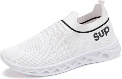 Comfortable and Light Weight sports shoes for men and boys Walking Shoes For Men
