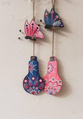 Aaryaovation wooden handicraft decorative wall hanging (set of 2 )