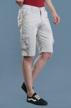 NIVASU Solid Men Beige Cargo Shorts
