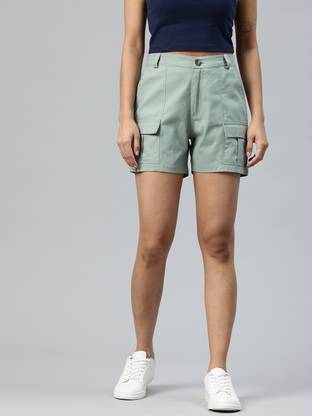 Popnetic Solid Women Green Cargo Shorts