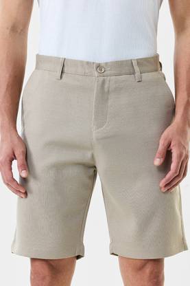 Snitch Solid Men Beige Casual Shorts