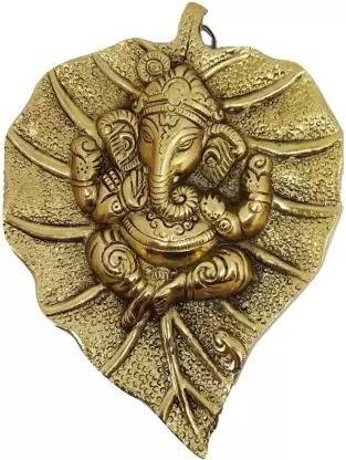 SHREE GIRRAJ JI TRADERS Shree Girraj Ji Traders Pan Patta Leaf Ganesh Decorative Wall Hanging Showpiece Decorative Showpiece  -  18 cm