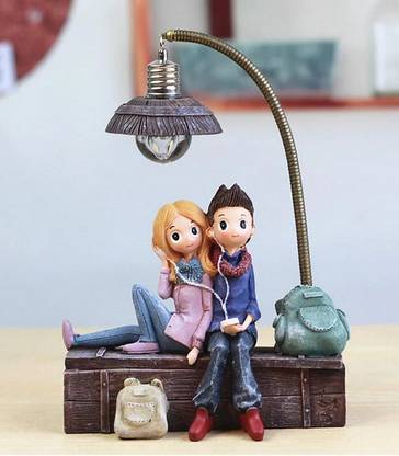 SASSIE Decorative Showpiece  -  11 cm