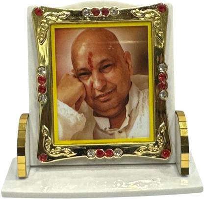 RK Basics Jai Guruji Shukrana Face Photos for Car Dashboard,Home,Temple,Office Decorative Showpiece  -  5 cm
