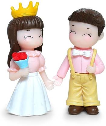 IDREAM Sweet Lovers Bride and Groom Figurine Miniature, 2pcs/Set (Pink & Yellow) Decorative Showpiece  -  6.5 cm