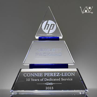 AravGifts Elemental Crystal Customized Pyramid Award Decorative Showpiece  -  20.32 cm