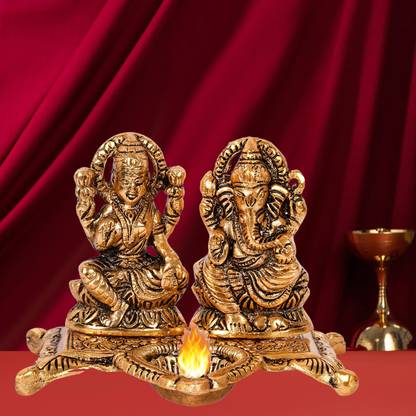 Kitlyn Mata Lakshmi With God Ganesha Idol With Deepam Oil lamp for pooja room Decorative Showpiece - 10 cm