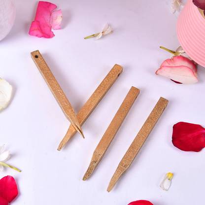 KhwajaDarbar Islamic Barkati Nails - Set of 4 Brass Nails with Engraved Quranic Ayats Decorative Showpiece - 11 cm