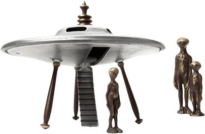 Lyla 4 Pieces Garden Alien Ornament Alien Statue with SPACESHIP for Home Birthday Hot Decorative Showpiece  -  5 cm