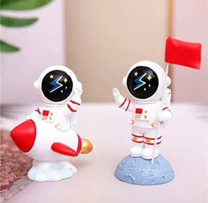 Tera13 Space Theme Astronaut Figurine Toys Statue for Showpiece Home Living Room Decor Decorative Showpiece  -  5 cm