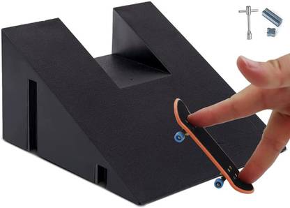 STHIRA Finger Skateboard Toy for Kids with A Finger Skateboard Ramp, Desktop 6 inch x 3 inch Skateboard