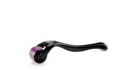 PRIVINE Derma Roller 1.5mm with 540 Titanium Needles For Scalp, Face and Beard