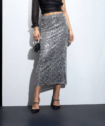 SASSAFRAS Printed Women Pencil Silver Skirt