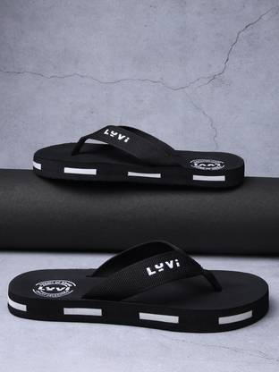 LYVI Men Slippers