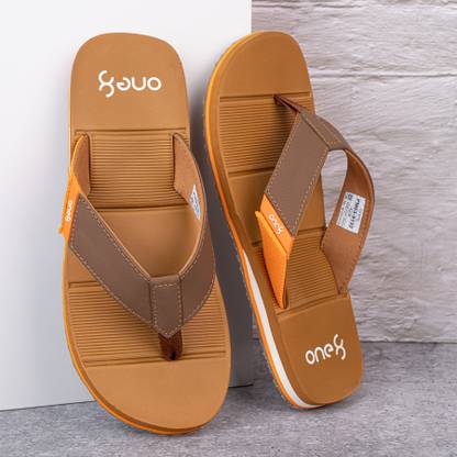 one8 Men Flip Flops