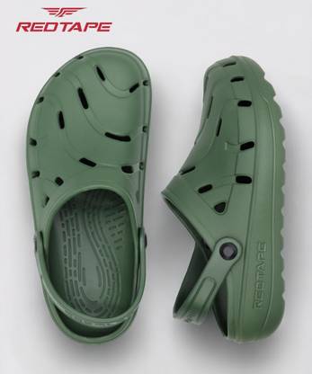 REDTAPE Men Clogs