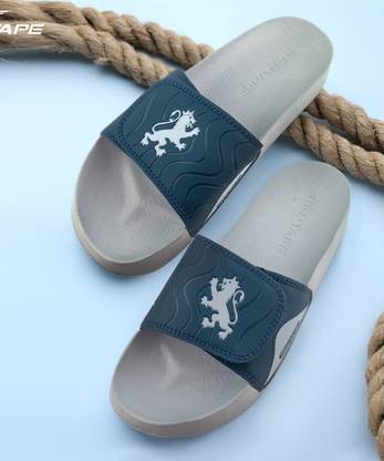 REDTAPE Men Slides