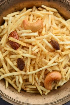 90's MILL Fast Friendly Aloo Lachha Mungfali Mix Farali / Falhari Namkeen Snack