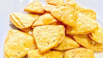 TK Traders FARSI PURI