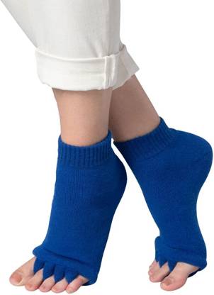 Evissa Five Toes Separators Foot Sock Alignment Straightener Socks Foot Support - Blue