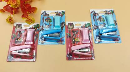 Paper Bear Avenger Stapler Theme Stapler Set Art & Craft Kit PC of 4 NA  Stapler