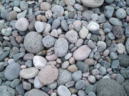 FSF 464532215 Polished Round Limestone Pebbles