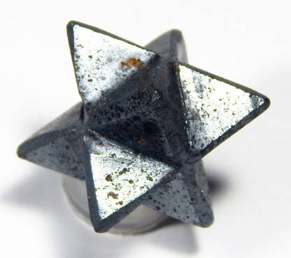 hoseki 100% Natural Yemeni Aqeeq Gemstone Liver Agate 11.7ct stone Regular Asymmetrical Crystal Stone