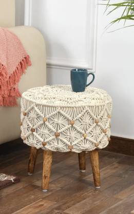Divyanshi Jain Stool