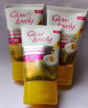 Glow & Lovely Sunscreen - SPF 50 PA+++ BRIGHTENING SUNSCREEN WITH VITAMIN C 30ML X 3N