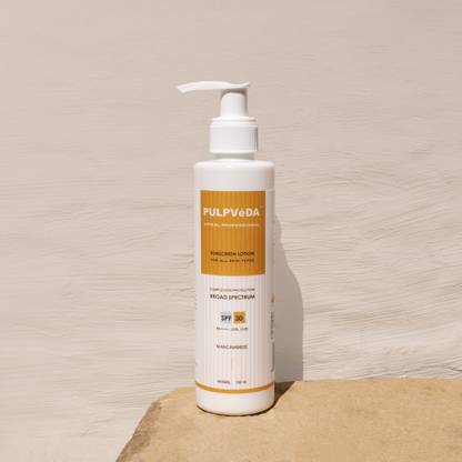 pulpveda Sunscreen - SPF 30 PA++++ COMPLEXION PROTECTION SPF 30 WITH NIACINAMIDE 150 ML