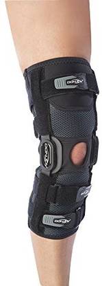 Donjoy Playmaker Ii Knee Support Brace With Patella Donut: Spacer Sleeve Small Knee Support