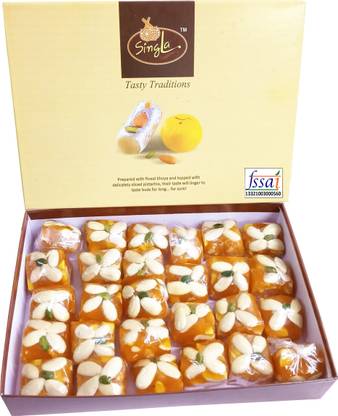 Singla Best Quality Karachi Halwa 1Kg Box