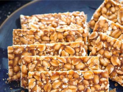 90's MILL Gajak Peanut Chikki | Peanut Chikki | Groundnut Chikki | Squar Chikki-200g*2Pk Box