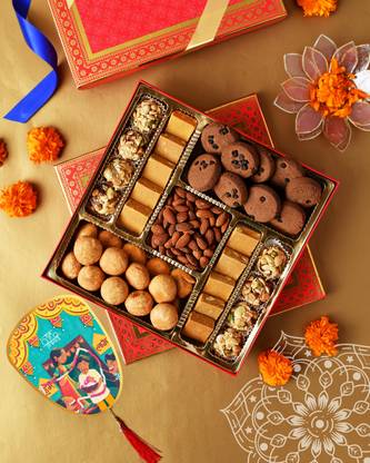 HyperFoods Shagun 2 Diwali Gift Hamper Sweets Gift Pack Festive Gift Box