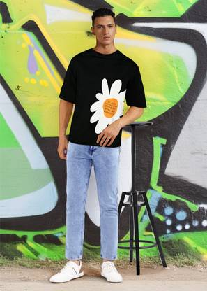 Veirdo Printed Men Round Neck Black T-Shirt