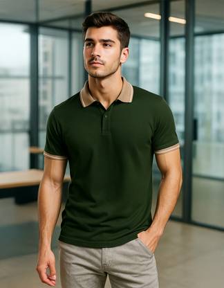 Veirdo Solid Men Polo Neck Dark Green T-Shirt
