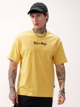 HIGHLANDER Printed Men Round Neck Yellow T-Shirt