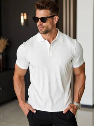 TeeWink Solid Men Polo Neck White T-Shirt