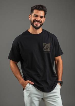 UrGear Printed Men Round Neck Black T-Shirt