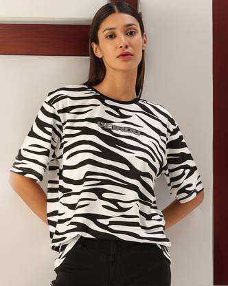 Veirdo Printed Women Round Neck White T-Shirt